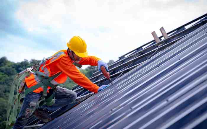 Understanding Commercial Metal Roof Repair: A Comprehensive Guide ...