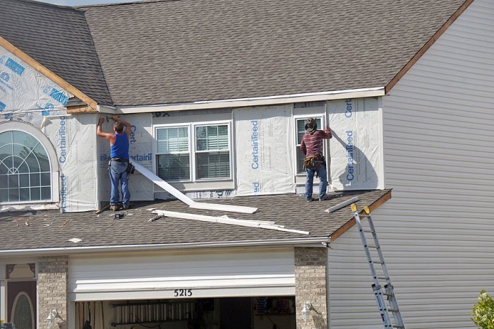 3 Ways Professional Siding Installation Protects Your Home | ROOFWORKS Inc.