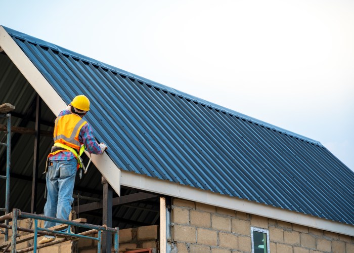 Commercial Metal Roof Repair | Metro Roofing